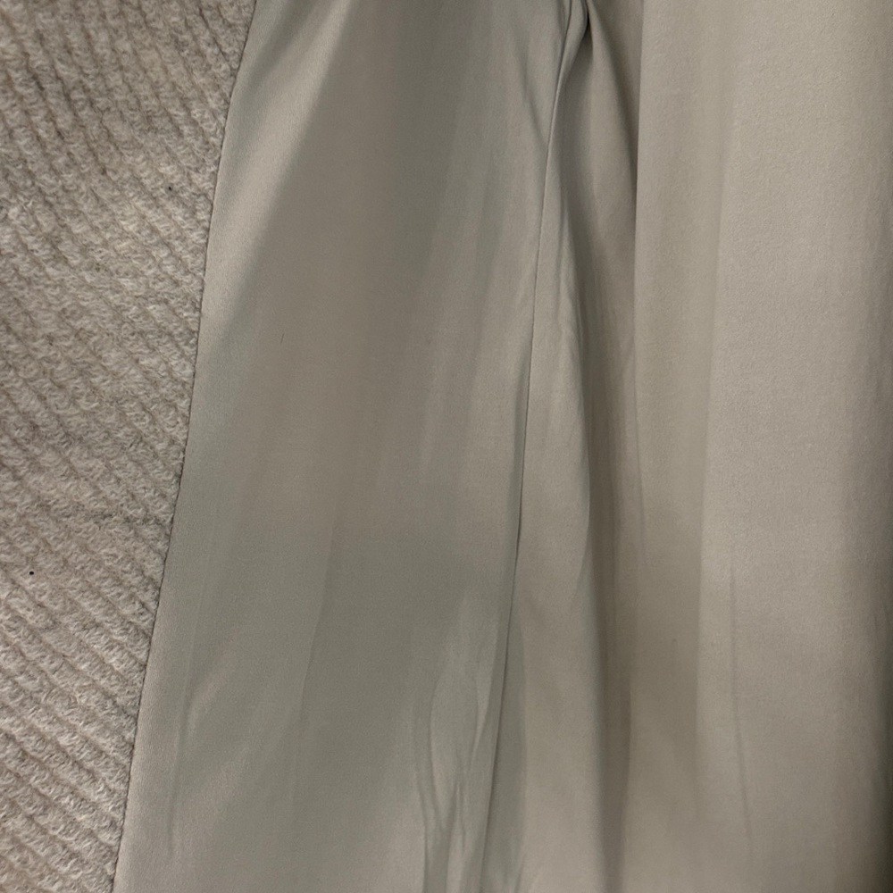 Banana Republic Light Gray , oatmeal color Trench Coat - Picture 4 of 6